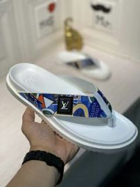 Picture of LV Slippers _SKU466838017352001